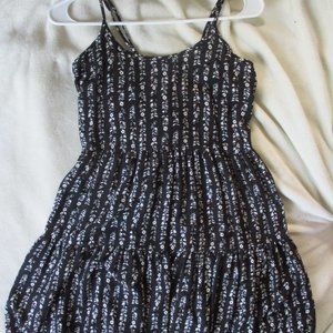 Mudd Floral Lace-up Dress Small